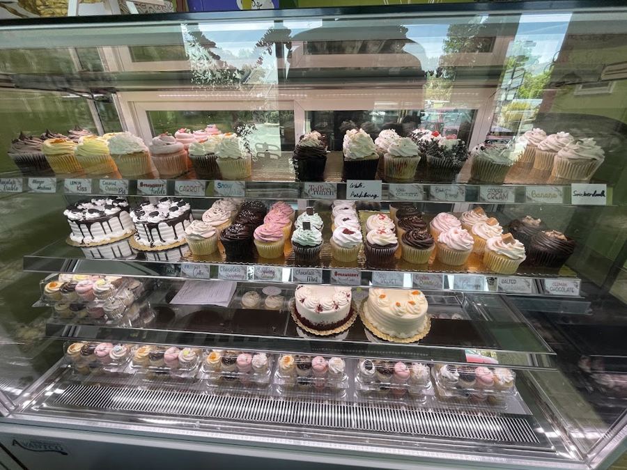 Custom cakes & cupcakes – Pleasanton — Cake in Pleasanton