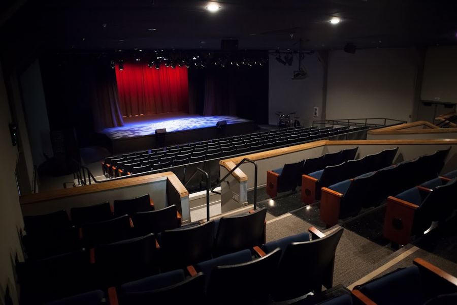 Village Theatre & Art Gallery in Danville